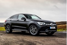 Mercedes Benz Glc Class Coupe Glc 300de 4matic Amg Line Premium Plus 9gtron 5d Specs Dimensions Parkers