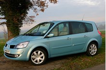 Renault Grand Scenic 2 Phase 2 1.6 16v specs, dimensions