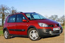 Used Renault Scenic Estate (1999 - 2003) Review