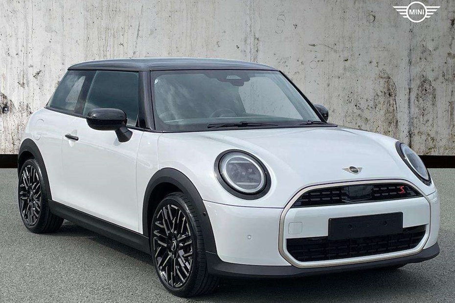 MINI Cooper Hatchback (24 on) 2.0 S Exclusive 3dr Auto For Sale - Lookers MINI Stoke, Stoke