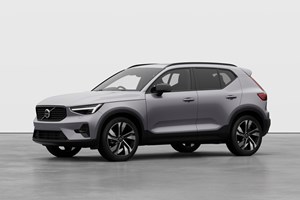 Volvo XC40 SUV (17 on) 2.0 B3P Ultra Dark 5dr Auto For Sale - Marshall Volvo Cambridge, Cambridge