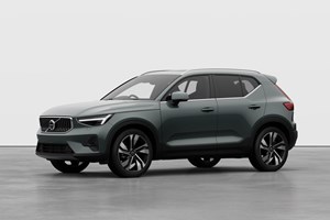 Volvo XC40 SUV (17 on) 2.0 B4P Ultra Bright 5dr Auto For Sale - Marshall Volvo Cambridge, Cambridge