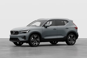Volvo XC40 SUV (17 on) 2.0 B4P Ultra Bright 5dr Auto For Sale - Marshall Volvo Cambridge, Cambridge