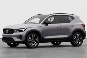 Volvo XC40 SUV (17 on) 2.0 B4P Ultra Dark 5dr Auto For Sale - Marshall Volvo Cambridge, Cambridge