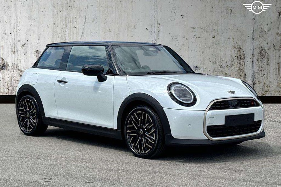 MINI Cooper Hatchback (24 on) 2.0 S Exclusive 3dr Auto For Sale - Lookers MINI Crewe, Crewe