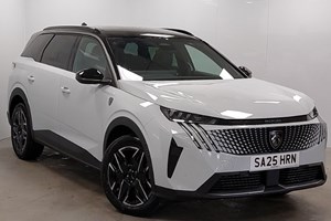 Peugeot 5008 SUV (24 on) 1.2 Hybrid 136 GT 5dr e-DSC6 For Sale - Arnold Clark Peugeot (Kilmarnock), Kilmarnock
