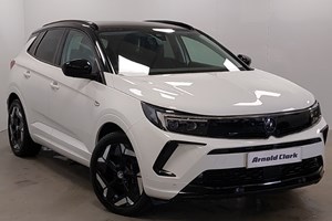 Vauxhall Grandland GSe (23-24) 1.6 Hybrid [300] 4X4 GSe 5dr Auto For Sale - Arnold Clark Peugeot (Kilmarnock), Kilmarnock