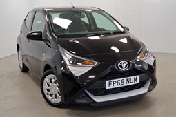 Toyota Aygo (14-22) X-Play 1.0 VVT-i (05/2018 on) 5d For Sale - Arnold Clark Peugeot (Kilmarnock), Kilmarnock
