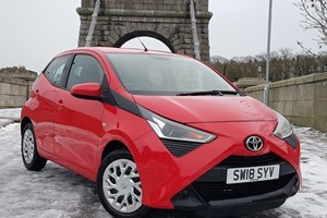 Toyota Aygo (14-22) X-Play 1.0 VVT-i (05/2018 on) 5d For Sale - Arnold Clark Aberdeen Hyundai / OMODA / JAECOO, Aberdeen