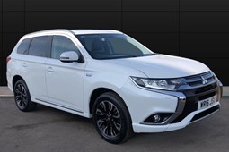 Mitsubishi Outlander (12-21) 2.0 PHEV GX4h (09/15-) 5d Auto For Sale - Bristol Street Motors Peugeot Banbury, Banbury