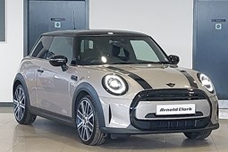 MINI Hatchback (14-24) 1.5 Cooper Exclusive 3dr Auto For Sale - Arnold Clark Click & Collect Milton Keynes, Milton Keynes