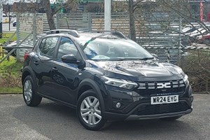 Dacia Sandero Stepway (21 on) 1.0 TCe Expression 5dr For Sale - Arnold Clark Click & Collect Milton Keynes, Milton Keynes