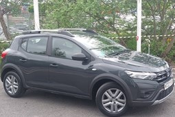 Dacia Sandero Stepway (21 on) 1.0 TCe Essential 5dr For Sale - Arnold Clark Click & Collect Milton Keynes, Milton Keynes