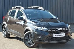 Dacia Sandero Stepway (21 on) 1.0 TCe Expression 5dr For Sale - Arnold Clark Click & Collect Milton Keynes, Milton Keynes