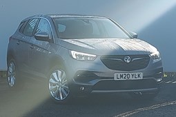 Vauxhall Grandland X SUV (18-21) Elite Nav 1.2 (130PS) Turbo Start/Stop auto (10/2018 on) 5d For Sale - Arnold Clark Click & Collect Milton Keynes, Milton Keynes