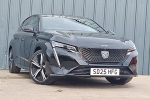 Peugeot 308 Hatchback (21 on) 1.2 Hybrid 136 GT 5dr e-DSC6 For Sale - Arnold Clark Click & Collect Milton Keynes, Milton Keynes