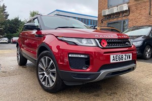 Land Rover Range Rover Evoque (11-19) 2.0 TD4 SE Tech Hatchback 5d Auto For Sale - One 2 One Autos, Windsor