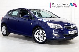 Vauxhall Astra Hatchback (09-15) 1.7 CDTi 16V ecoFlex Excite 5d For Sale - Walters Motor Group Loddon, Loddon