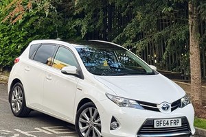 Toyota Auris (12-19) 1.8 VVTi Hybrid Excel 5d CVT Auto For Sale - C&S MOTORS LIMITED, Ashton-under-lyne