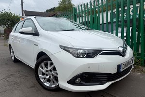 Toyota Auris Touring Sports (13-19) Icon Tech 1.8 VVT-i Hybrid auto (01/2018 on) 5d For Sale - T&K Motors HD Ltd, Huddersfield