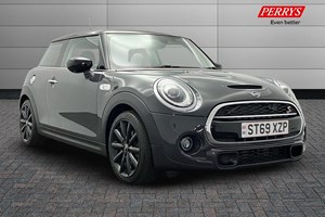 MINI Hatchback (14-24) Cooper S Classic Steptronic with double clutch auto 3d For Sale - Perrys Doncaster Vauxhall, Doncaster