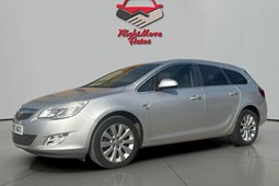 Vauxhall Astra Sports Tourer (10-15) 2.0 CDTi 16V SE 5d For Sale - Rightmove Autos Limited, Reading