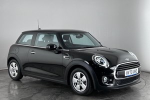 MINI Hatchback (14-24) Cooper Classic Steptronic with double clutch auto 3d For Sale - Car Planet Watford, Watford