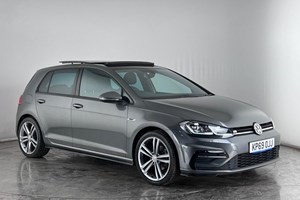 Volkswagen Golf Hatchback (13-20) R-Line 2.0 TDI BMT 150PS DSG auto (03/17 on) 5d For Sale - Car Planet Watford, Watford
