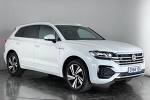 Volkswagen Touareg SUV (18 on) R-Line Tech 3.0 V6 TDI SCR 286PS 4Motion Tiptronic auto 5d For Sale - Car Planet Watford, Watford