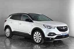 Vauxhall Grandland X SUV (18-21) Ultimate Nav Hybrid4 1.6 (300hp) Direct Injection Turbo/Electric AWD auto 5d For Sale - Car Planet Watford, Watford