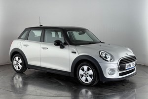 MINI Hatchback (14-24) Cooper Classic 5d For Sale - Car Planet Watford, Watford