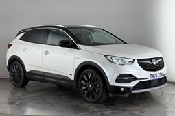 Vauxhall Grandland X SUV (18-21) Elite Nav Hybrid4 1.6 (300hp) Direct Injection Turbo/Electric AWD auto 5d For Sale - Car Planet Watford, Watford