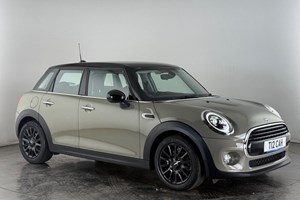 MINI Hatchback (14-24) Cooper Steptronic auto (03/2018 on) 5d For Sale - Car Planet Watford, Watford