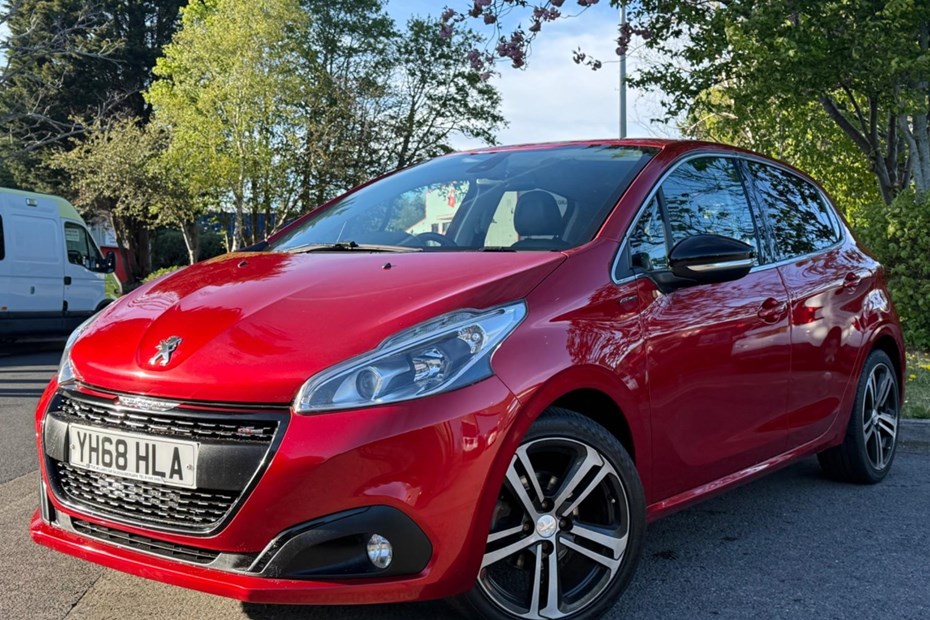 Peugeot 208 Hatchback (12-19) GT Line 1.2 PureTech 110 S&S 5d For Sale - CM MOTOR SALES LTD, Barry