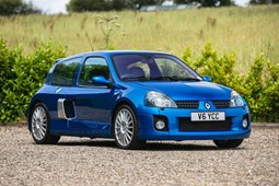 Renault Clio V6 (01-05) 3.0 24V (255bhp) 3d For Sale - Iconic Auctioneers, Ashorne