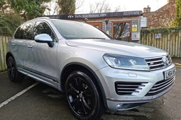 Volkswagen Touareg (10-18) 3.0 V6 TDI BlueMotion Tech (262bhp) R Line 5d Tip Auto For Sale - BELLE VUE MOTORS, brampton