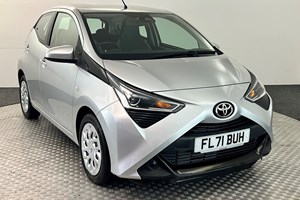 Toyota Aygo (14-22) X-Play (with Toyota Safety Sense) 1.0 VVT-i (05/2018 on) 5d For Sale - David Hayton Ltd (Autostore Penrith), Penrith