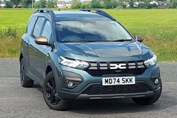 Dacia Jogger SUV (22 on) 1.6 HEV Extreme 5dr Auto For Sale - Arnold Clark Renault / Dacia (Elgin), Elgin