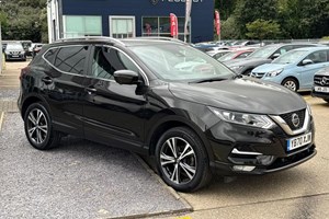 Nissan Qashqai (14-21) N-Connecta (Glass Roof Pack) 1.3 DIG-T 140 5d For Sale - Richard Sanders Omoda Kettering, Kettering