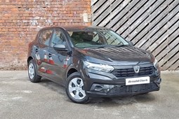 Dacia Sandero Hatchback (21 on) 1.0 TCe Bi-Fuel Essential 5dr For Sale - Arnold Clark Click & Collect Bristol, Bristol