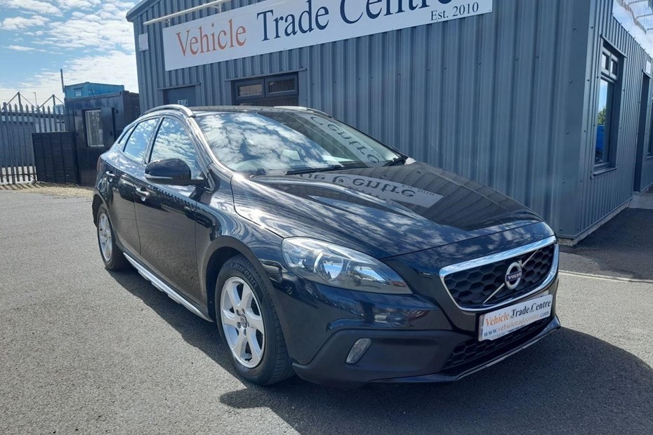 Volvo V40 Cross Country (13-19) D2 Cross Country SE 5d For Sale - Vehicle Trade Centre Ayr, Ayr