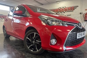 Toyota Yaris (11-20) 1.33 VVT-i Design 5d For Sale - Chequers Cars Chobham, Woking