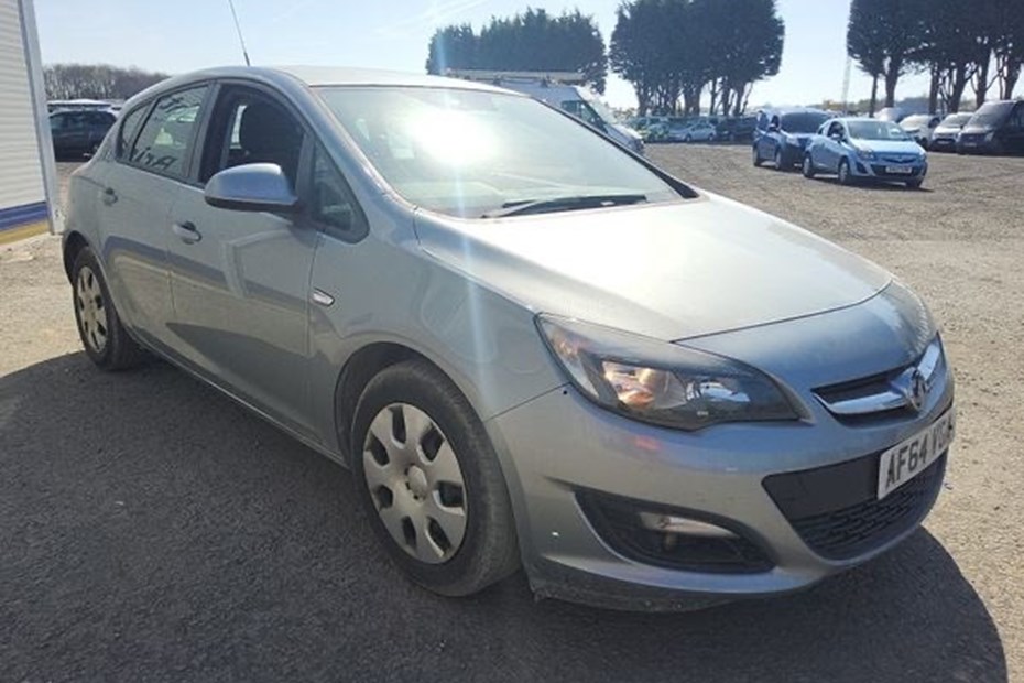 Vauxhall Astra Hatchback (09-15) 1.3 CDTi 16V ecoFLEX ES (06/12-) 5d For Sale - Belt Motor Group, Stourbridge