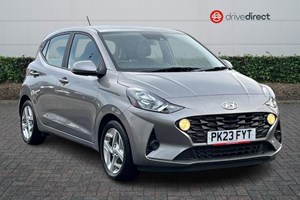 Hyundai i10 Hatchback (20 on) SE Connect 1.0 MPi 67PS AMT auto 5d For Sale - drivedirect York, York