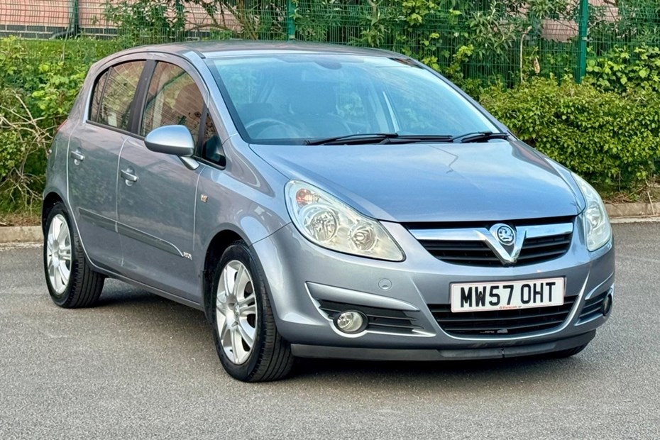 Vauxhall Corsa Hatchback (06-14) 1.4i 16V Design 5d For Sale - Trent Autos Ltd, Nottingham