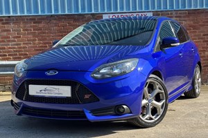 Ford Focus ST (12-18) 2.0T ST-2 Hatchback 5d For Sale - Stonehouse Motor Company, Stonehouse