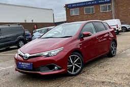 Toyota Auris (12-19) 1.8 Hybrid Design [Leather] 5d CVT For Sale - St Michaels Garage Millen Road, Sittingbourne