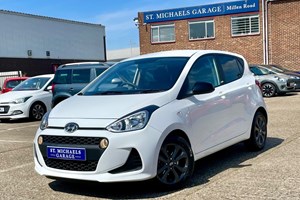 Hyundai i10 (14-20) Play 1.0 MPi 67PS 5d For Sale - St Michaels Garage Millen Road, Sittingbourne