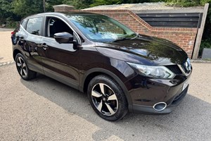 Nissan Qashqai (14-21) 1.6 DiG-T N-Connecta 5d For Sale - DIRECT CAR SALES LIMITED, Ashford