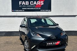 Toyota Aygo (14-22) 1.0 VVT-i X-Play MMT 5d For Sale - Fab Cars Ltd, Southend on Sea